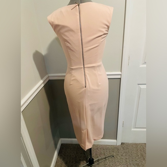 Ivanka Trump Pale Pink Sleeveless Zip Close Dress size 2 - Picture 5 of 6